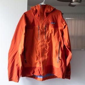 Mens Patagonia Rain Jacket Large